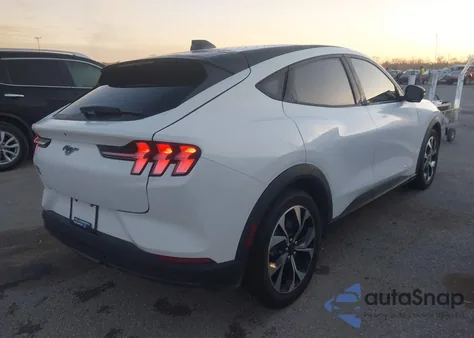 2025 Ford Mustang Mach-E Select z USA, uszkodzony, nr VIN 3FMTK1R44SMA10724